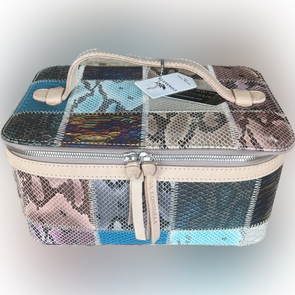 Consuela Bags Consuela Train Case Nwt Poshmark